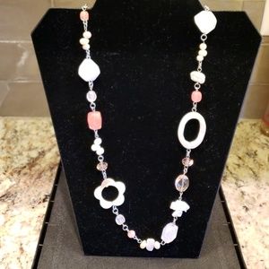 Premier Designs Blush necklace